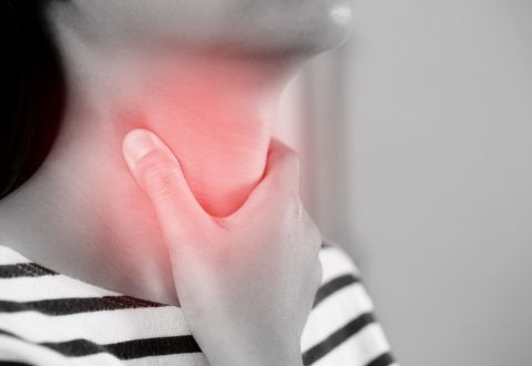 Garganta Irritada y Voz Ronca: Los Secretos Farmacéuticos para un Invierno sin Disgustos ✨
